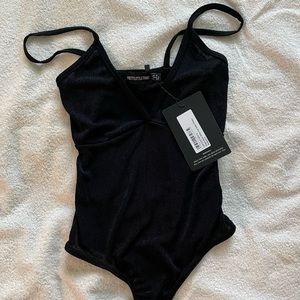 Prettylittlething shape black slinky cup bodysuit
